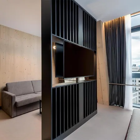 Radisson Red Hotel 4*