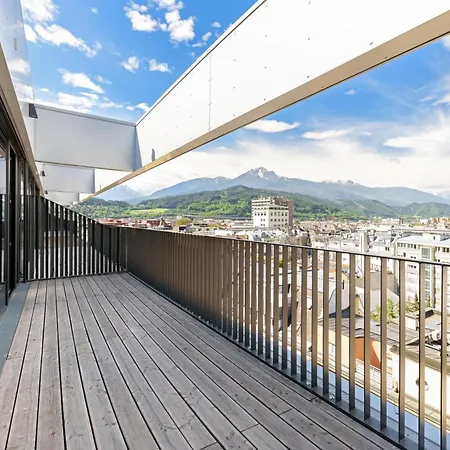 Radisson Red