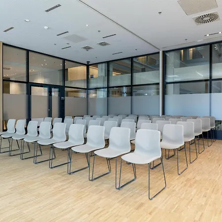 Radisson Red 4* Innsbruck